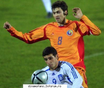 DINAMOVISTI CONVOCATI LA NATIONALA - SI ROPOTAN LA NATIONALA ROMANIEI-INSA LA - DINAMO IN NATIONALA ROMANIEI